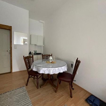 Apartman Studio Lusi 1 Subotica Buitenkant foto